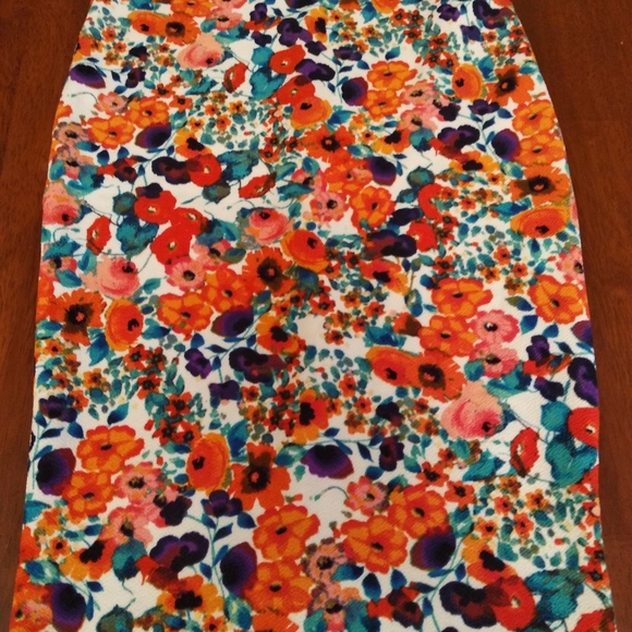 Bottom - Picture 2 of 4